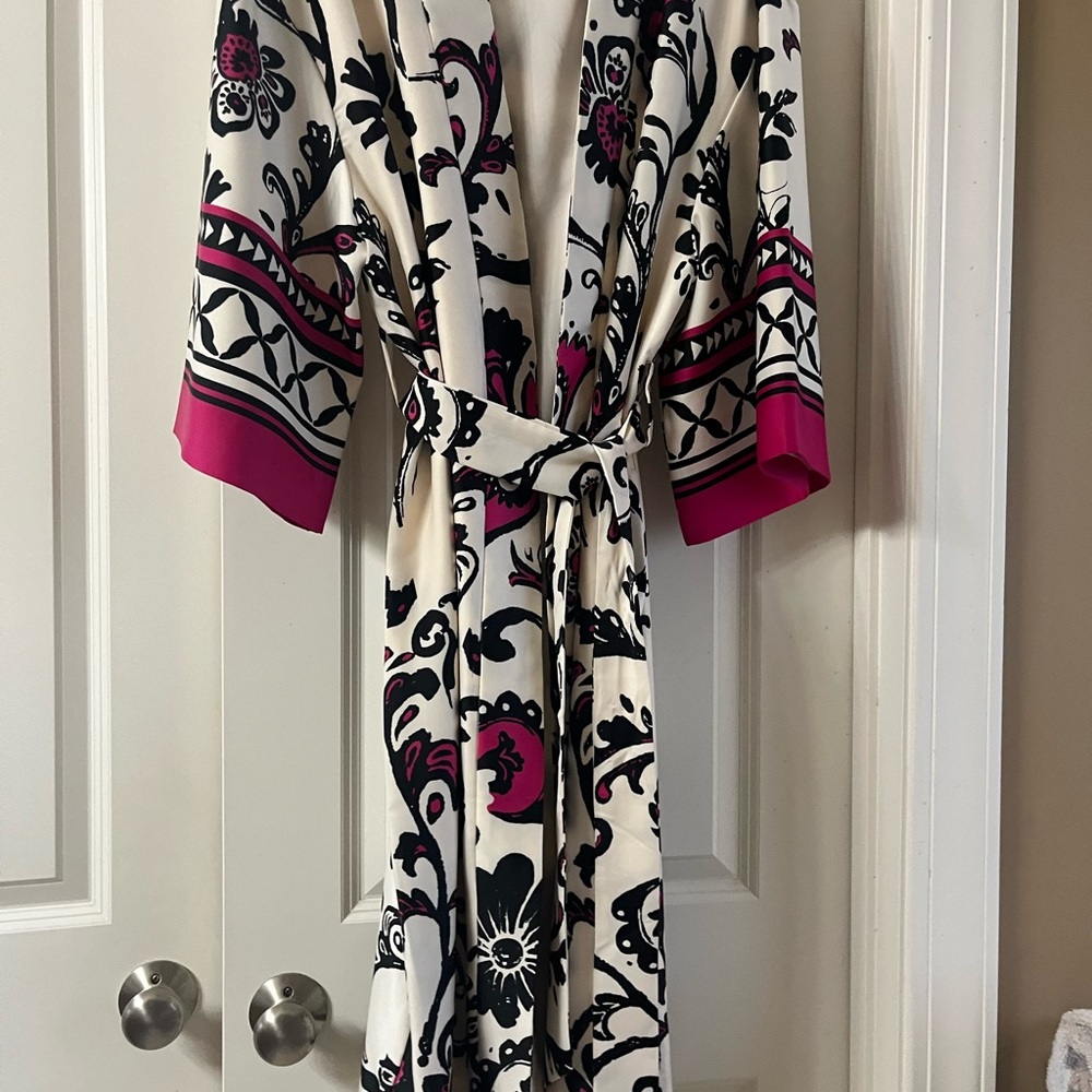 Elegant Black and Pink Floral Robe